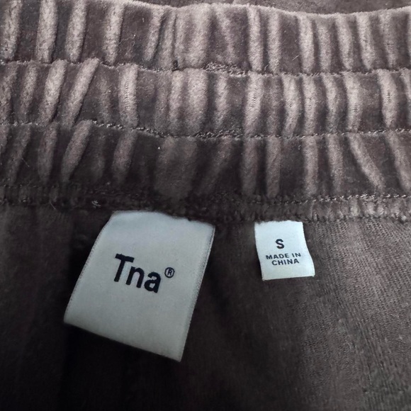 TNA Aritzia Brown Velour Straight-Leg Sweatpants - Picture 3 of 8